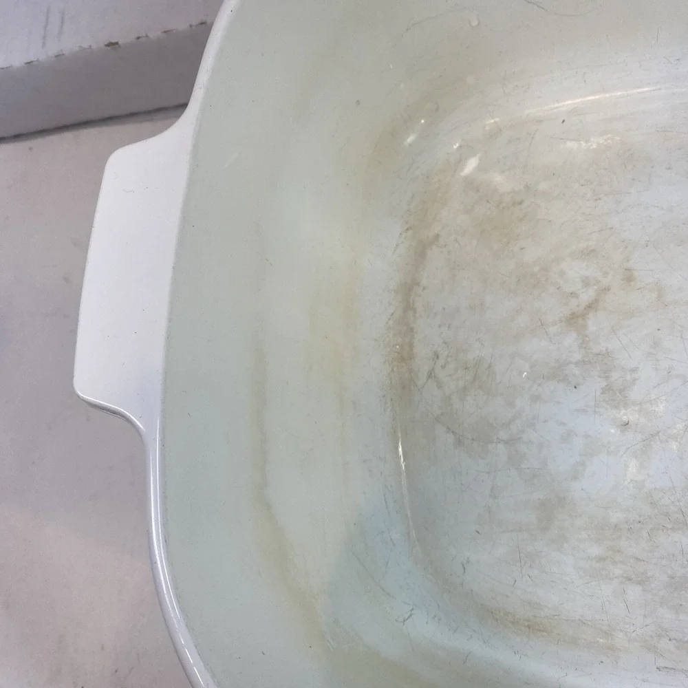 Corningware casserole dish